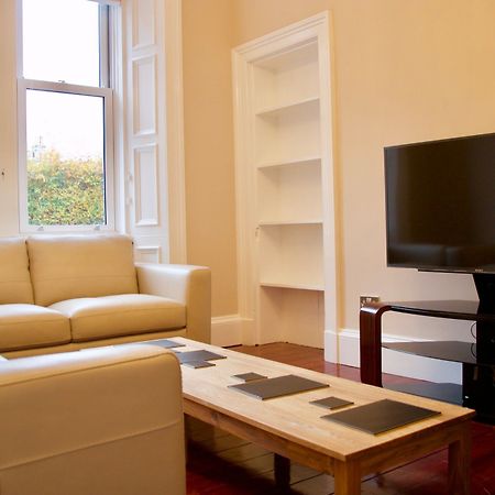 2 Bedroom Flat Off Leith Walk Accommodates 7 Édimbourg Extérieur photo