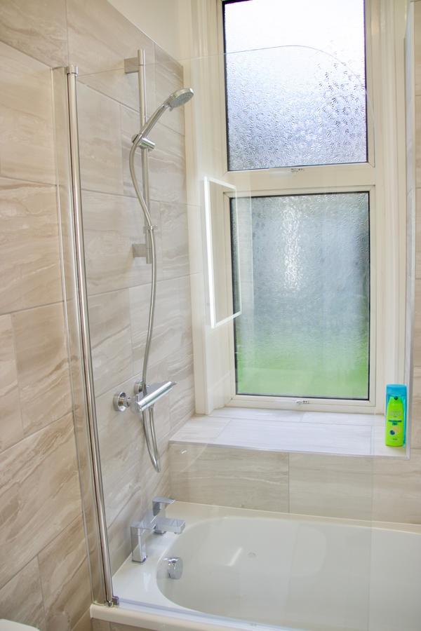 2 Bedroom Flat Off Leith Walk Accommodates 7 Édimbourg Extérieur photo
